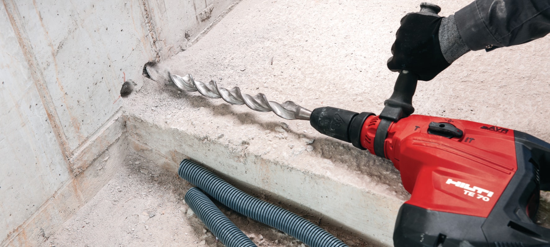 Hilti t70 hammer drill hotsell