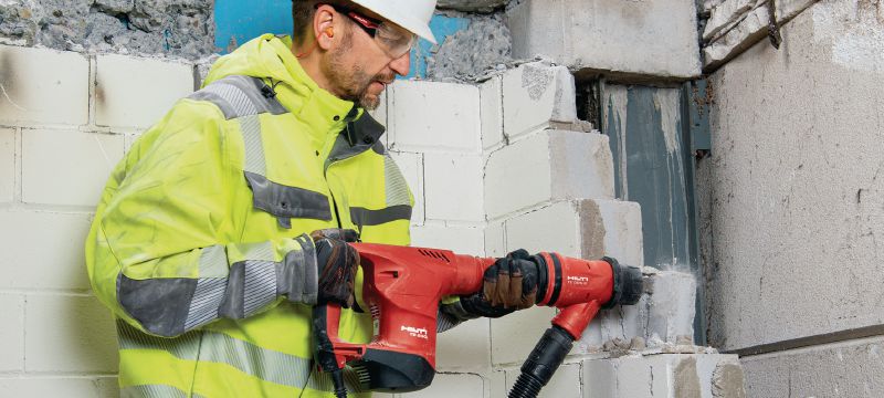 TE 500 SDS Max demolition hammer Robust SDS Max (TE-Y) demolition hammer for light-duty chiselling in concrete and masonry Applications 1